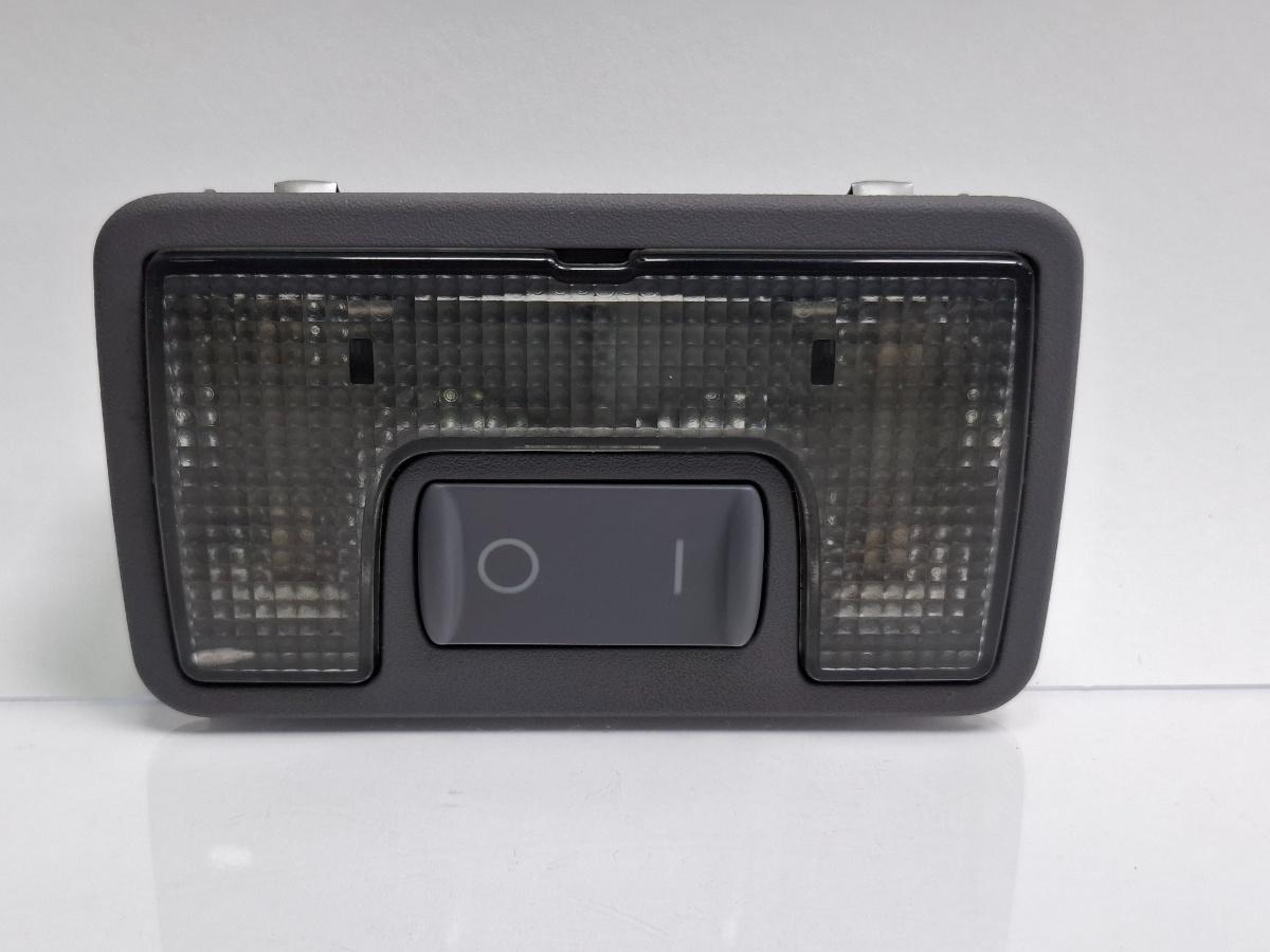 Plafoniera spate AUDI A6 II 4B2, 4B4, C5 1997 - 20052.5 TDI AKE, BAU, BDH, BND 4B9947123