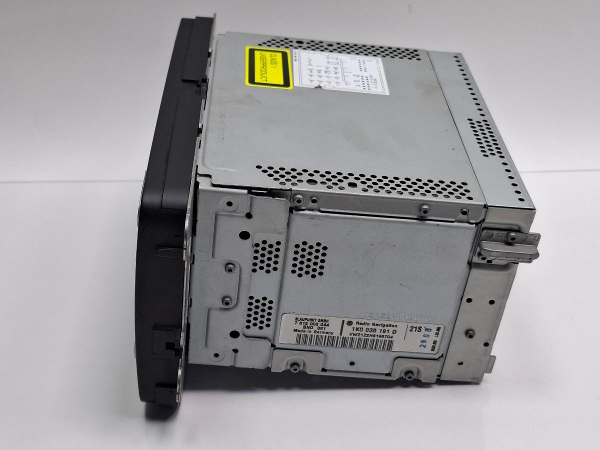 Radio CD cu sistem navigatie VOLKSWAGEN TIGUAN 5N_ 2007 - >2.0 TDI 4motion CBAB, CFFB, CLJA Blaupunkt 7612002044 1K0035191D