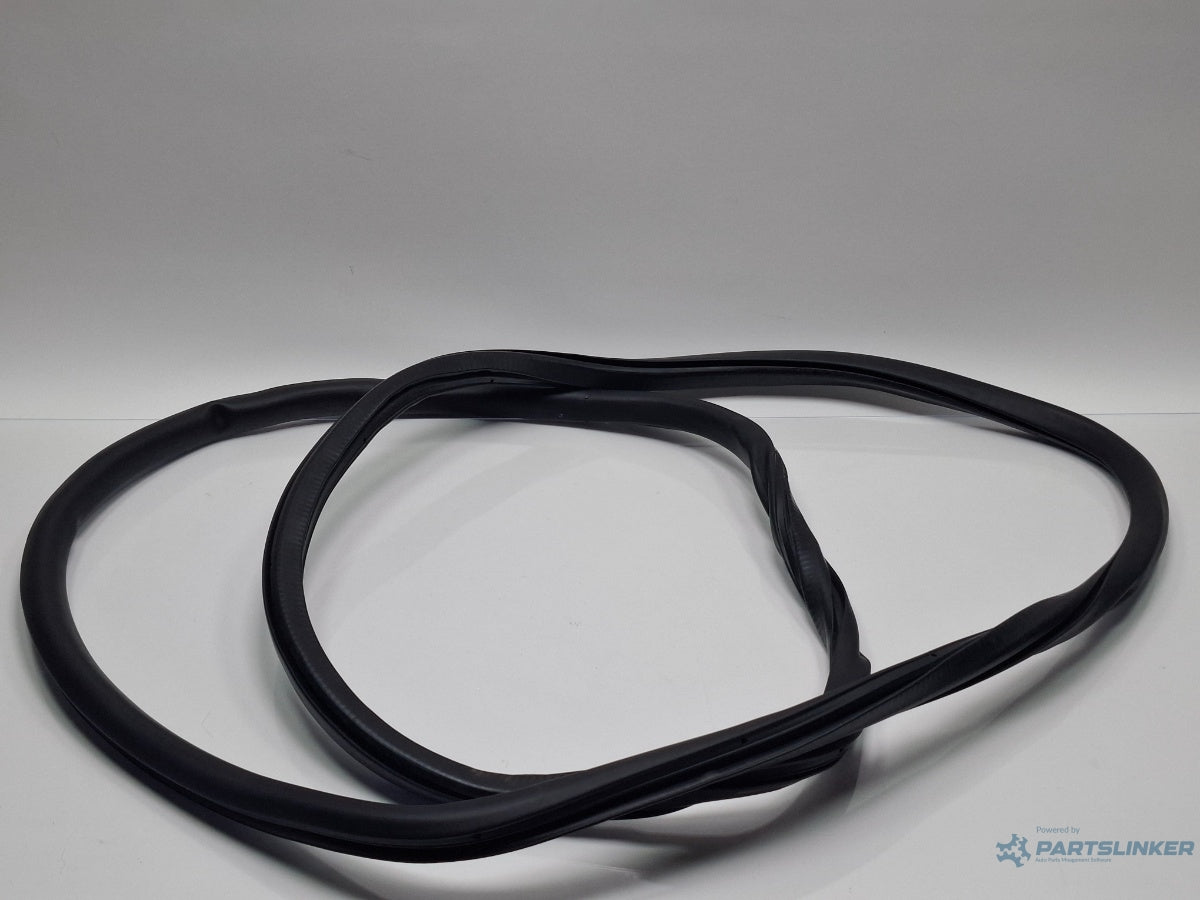 Cheder usa spate VOLKSWAGEN TIGUAN 5N_ 2007 - >2.0 TDI 4motion CBAB, CFFB, CLJA 5N0867913