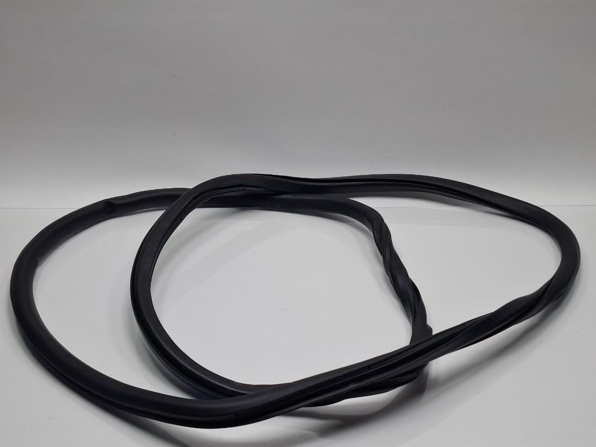 Cheder usa spate VOLKSWAGEN TIGUAN 5N_ 2007 - >2.0 TDI 4motion CBAB, CFFB, CLJA 5N0867913
