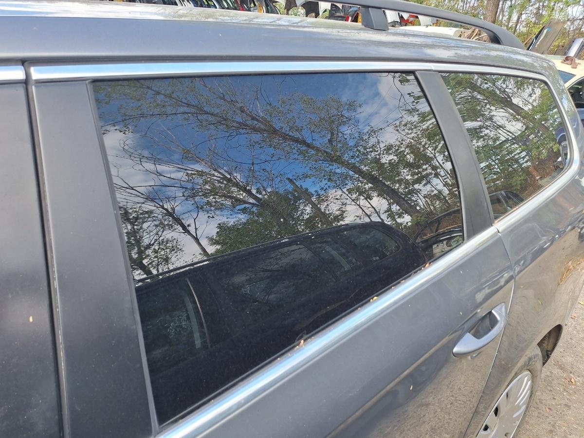 Geam portieră spate VOLKSWAGEN PASSAT Variant 3C5 2008 1.9 TDI BLS 77KW|105HP 2008