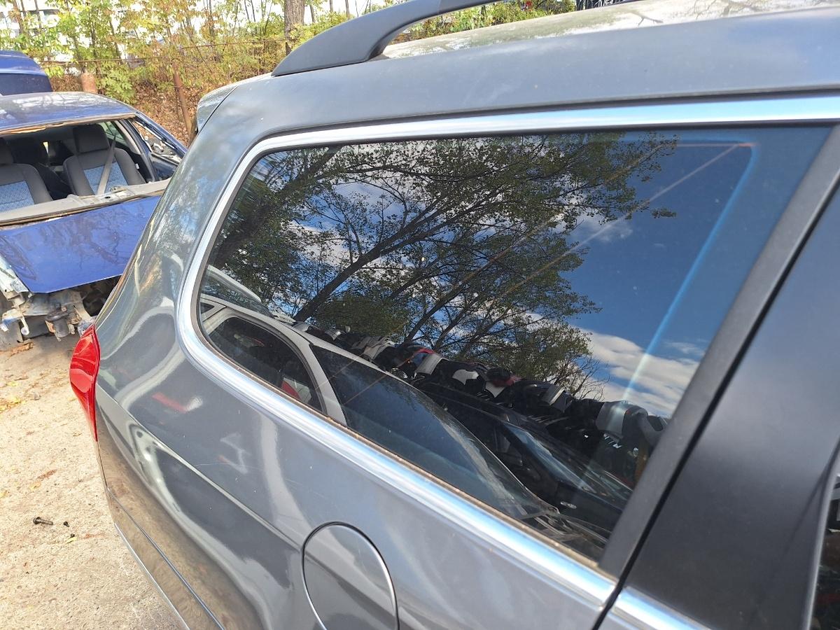 Geam lateral spate dreapta VOLKSWAGEN PASSAT Variant 3C5 2008 1.9 TDI BLS 77KW|105HP 2008