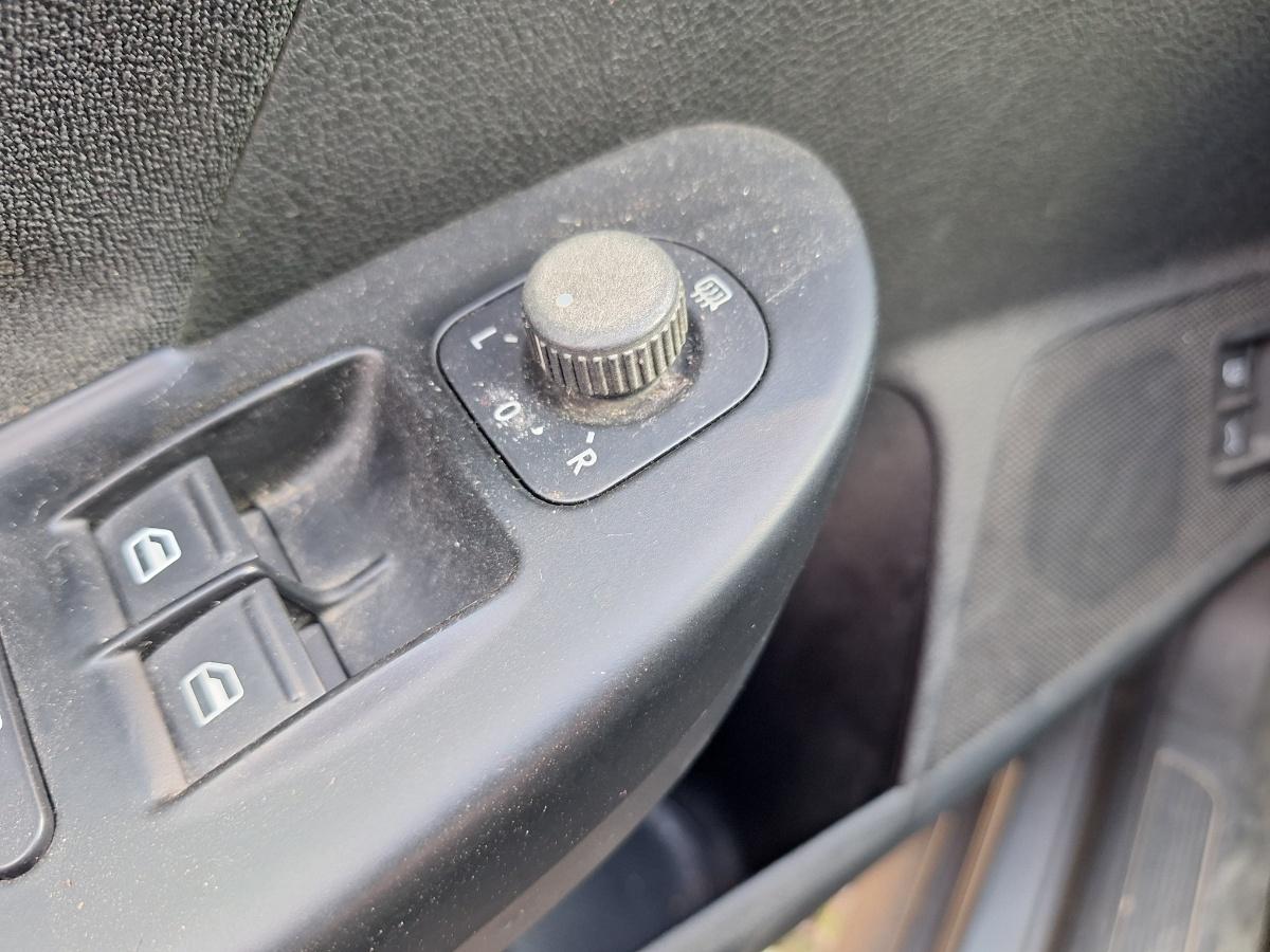 Comutator dezaburire oglinzi VOLKSWAGEN PASSAT Variant 3C5 2008 1.9 TDI BLS 77KW|105HP 2008