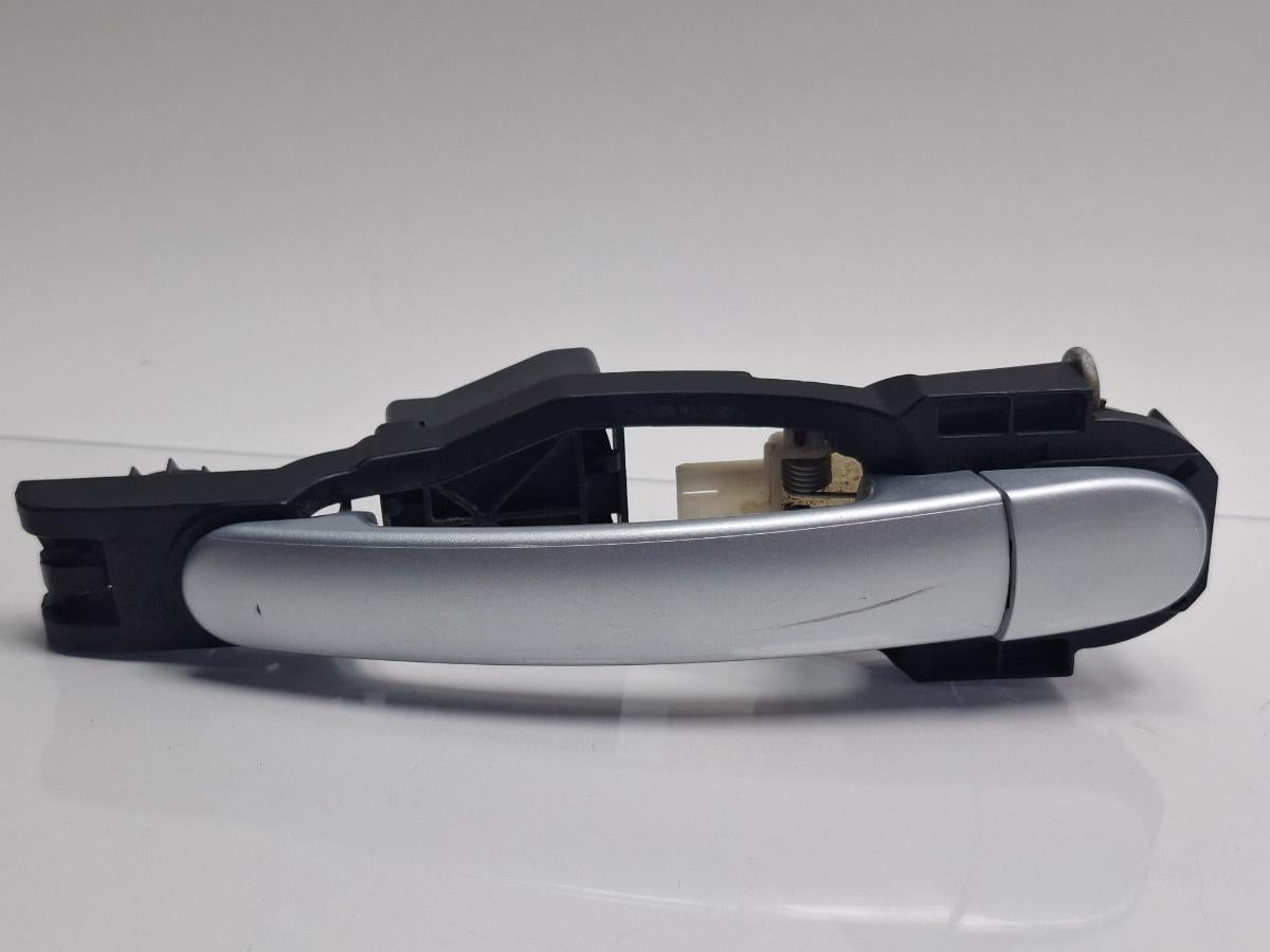 Maner exterior cu suport usa dreapta SEAT CORDOBA III 6L2 2002 - 20091.4 TDI BMS, BNV 3B0837886K