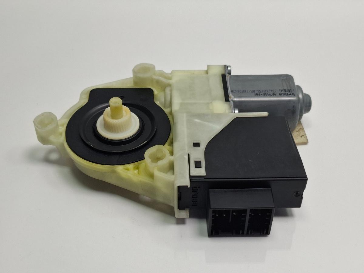 Motoras macara stanga spate SEAT CORDOBA III 6L2 2002 - 20091.4 TDI BMS, BNV 6Q0959811B