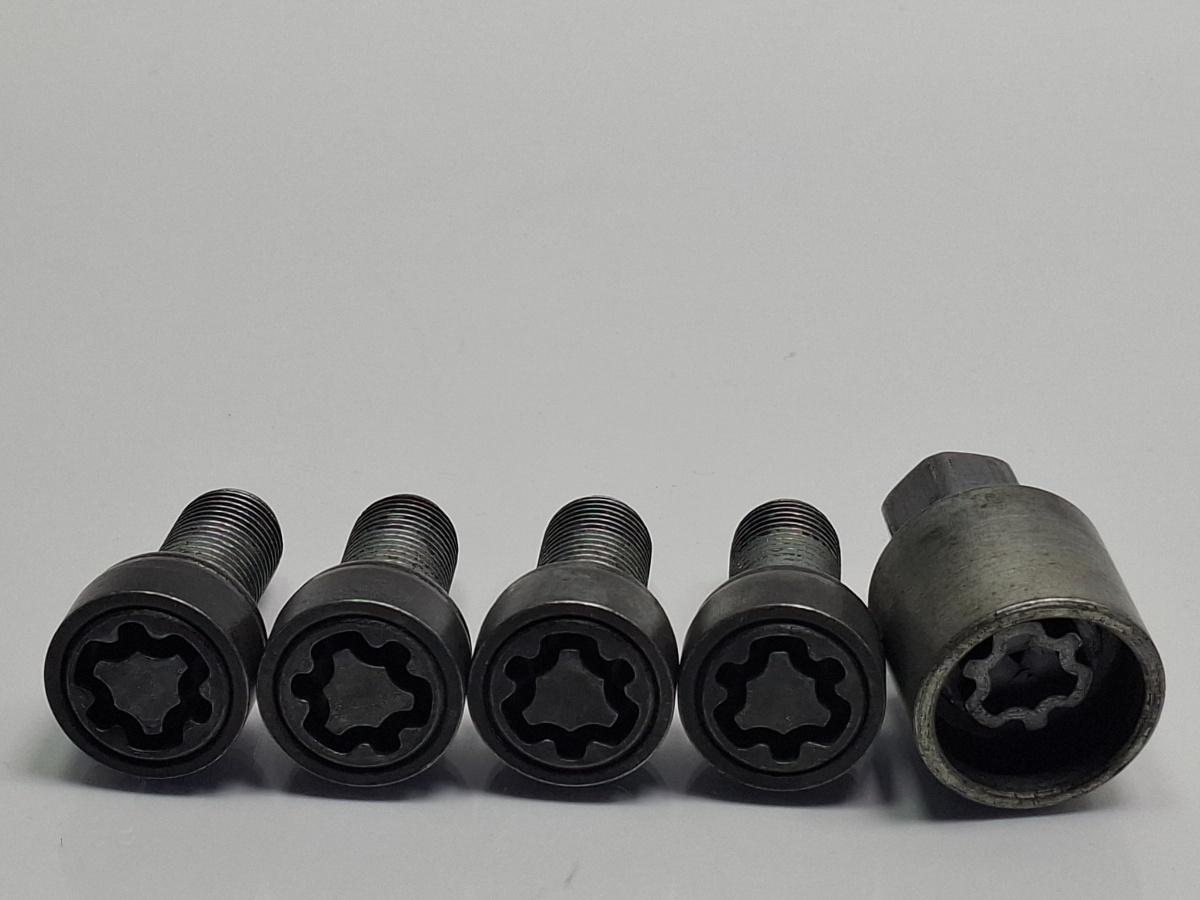 Prezoane cu cheie antifurt VOLKSWAGEN GOLF VI 5K1 2008 - 2013 7L0698137D
