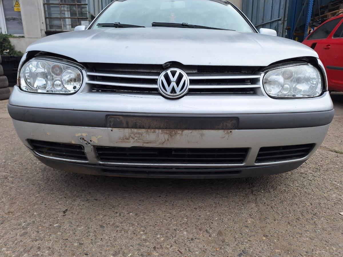 Bara fata completa cu defecta / avariata VOLKSWAGEN GOLF IV Variant 1J5 1999 - 2006 ,  gri LA7W