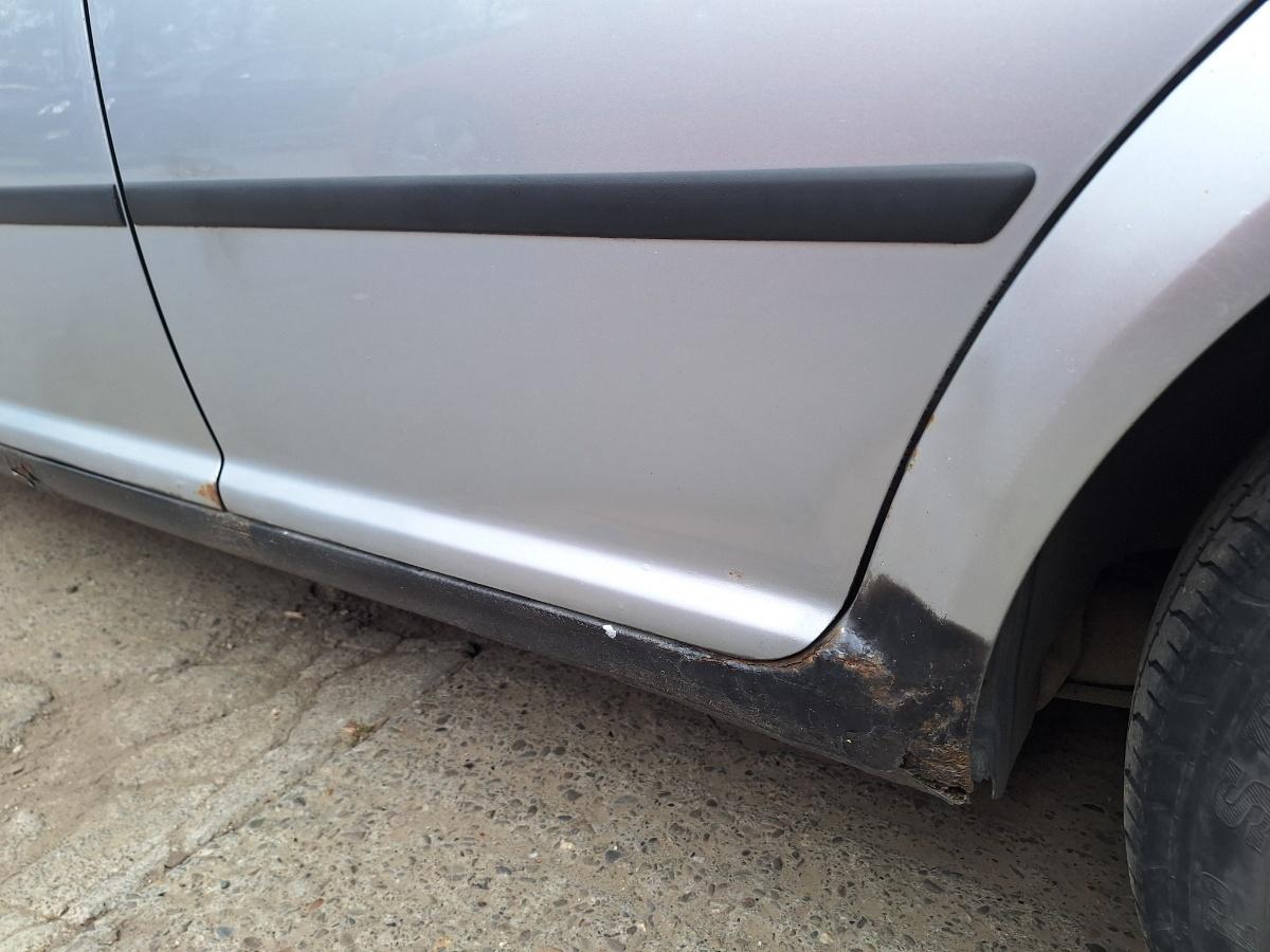 Usa  Portiera spate stanga VOLKSWAGEN GOLF IV Variant 1J5 1999 - 2006 , gri LA7W