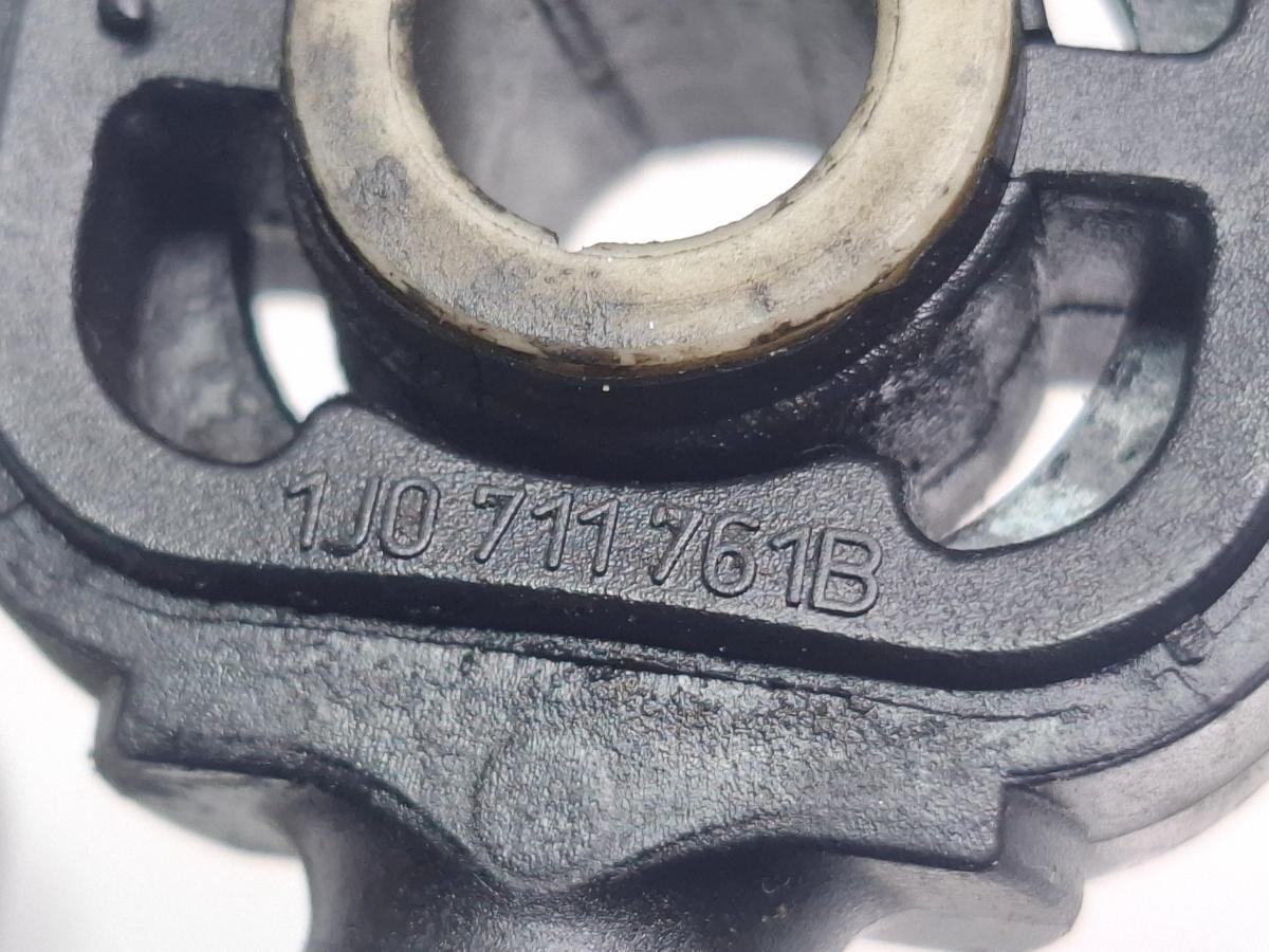 Tije prindere sufe timonerie SEAT CORDOBA III 6L2 2002 - 20091.4 TDI BMS, BNV 1J0711761B