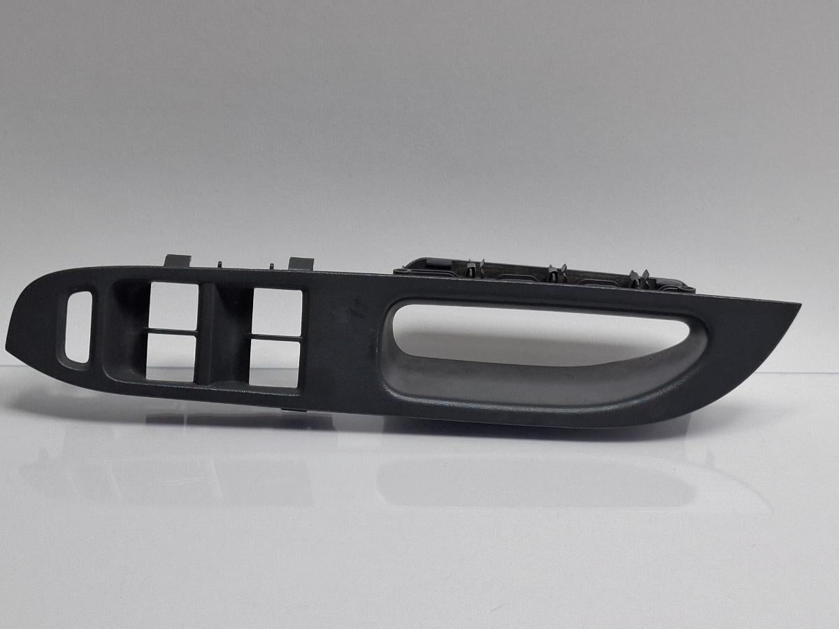suport butoane geamuri  stanga fata SEAT CORDOBA III 6L2 2002 - 20091.4 TDI BMS, BNV 6L1867171E