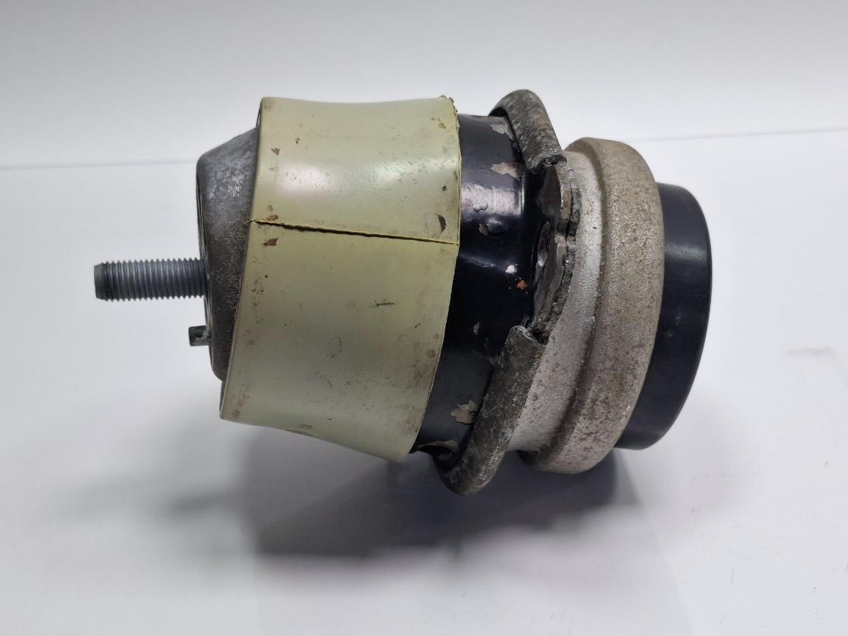 Tampon motor VOLKSWAGEN TOUAREG 7LA, 7L6, 7L7 2002 - 20133.0 V6 TDI BKS, CATA 7L6199131A