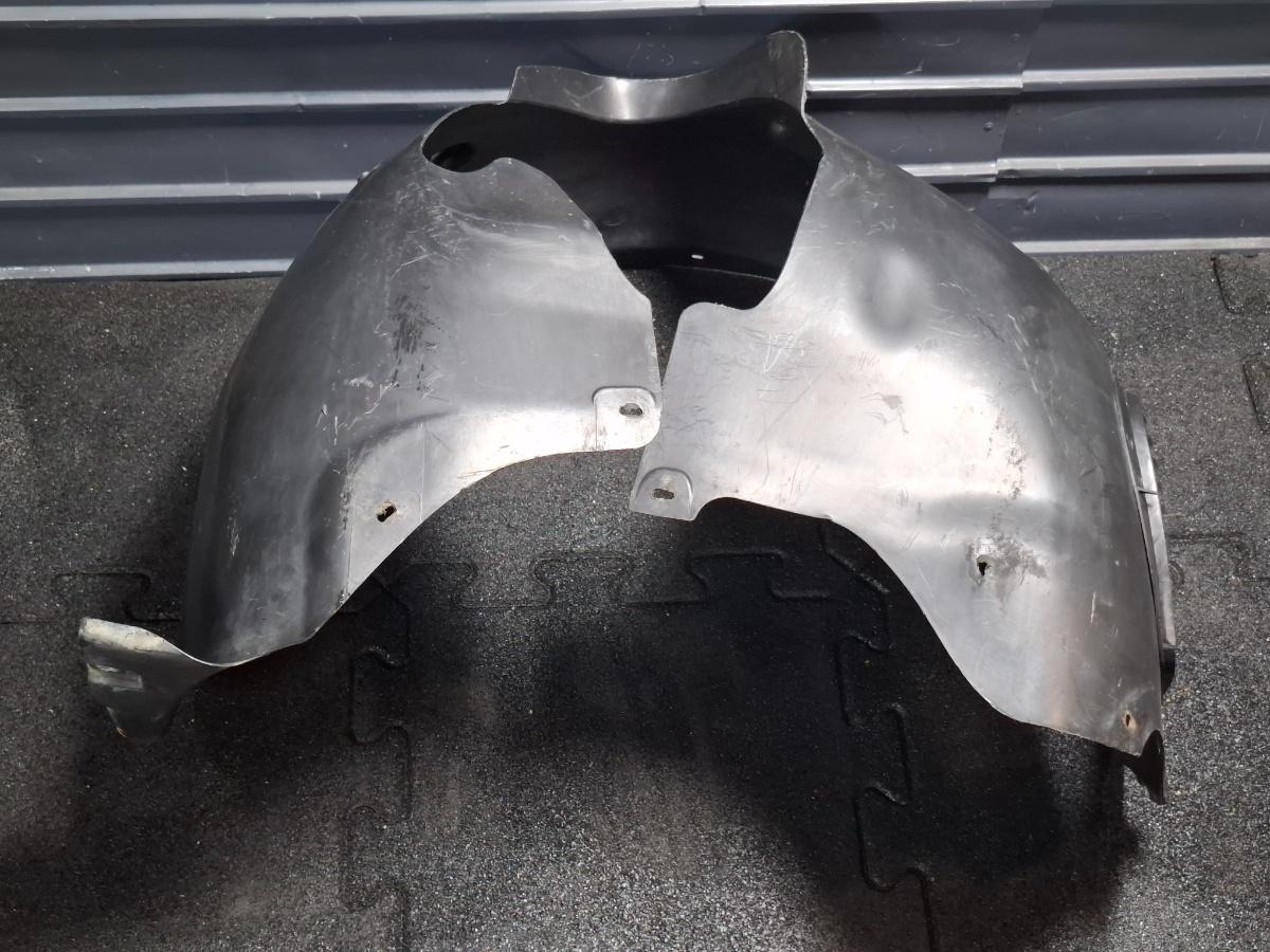 Carenaj roata stanga fata VOLKSWAGEN TOUAREG 7LA, 7L6, 7L7 2002 - 20133.0 V6 TDI BKS, CATA 7L6809961F