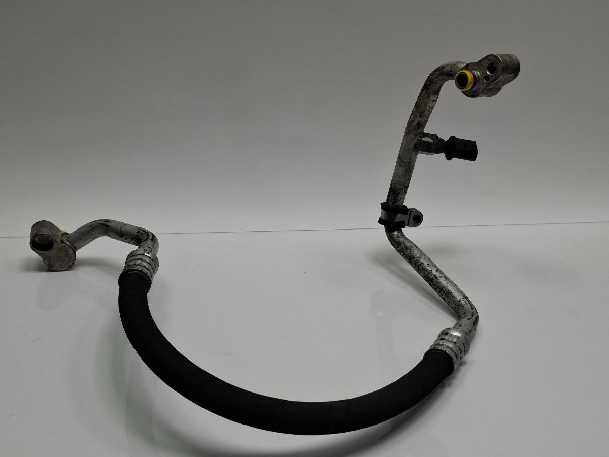 Conducta AC compresor - radiator VOLKSWAGEN TOUAREG 7LA, 7L6, 7L7 2002 - 20133.0 V6 TDI BKS, CATA 7L6820721AB