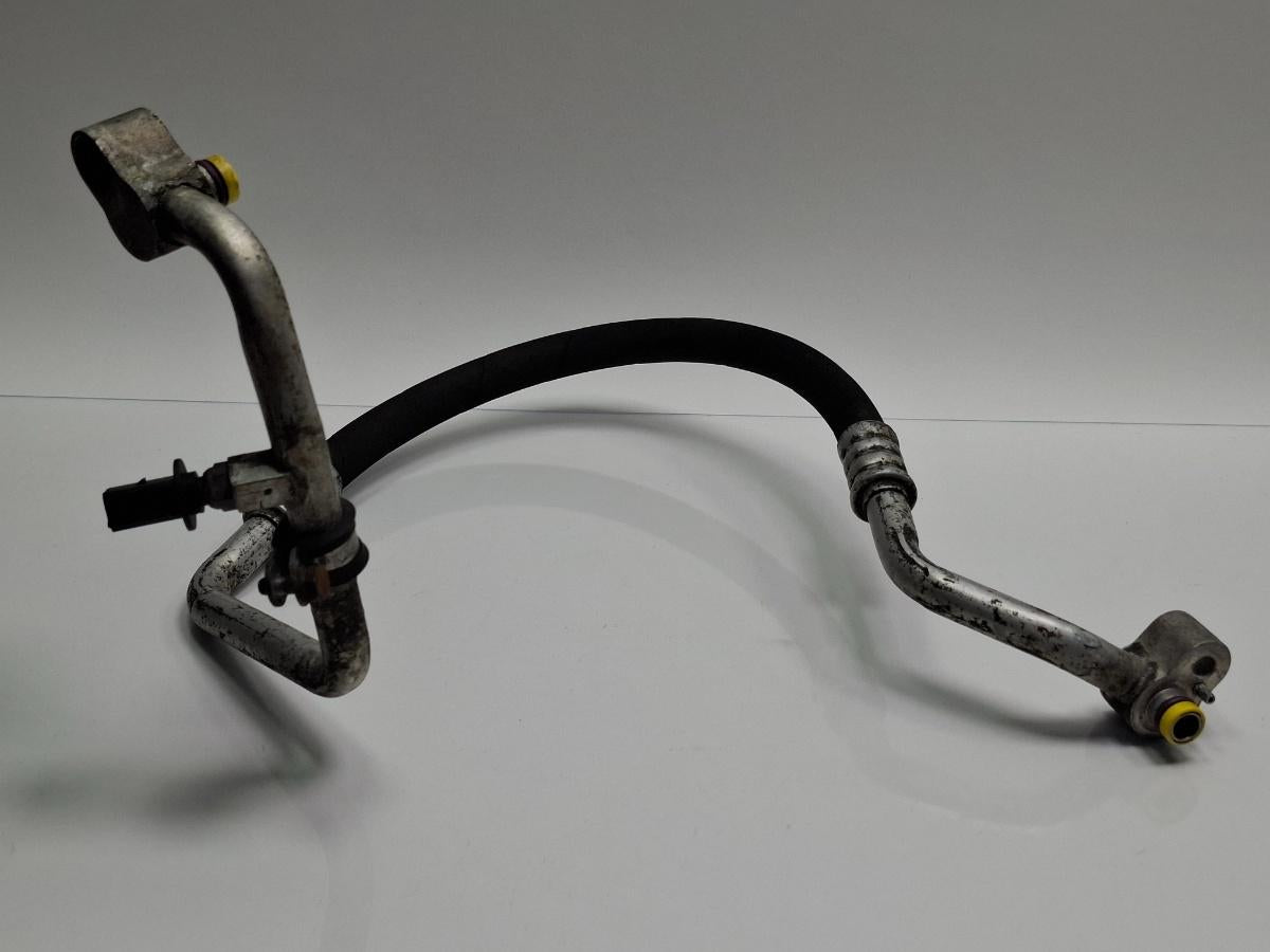 Conducta AC compresor - radiator VOLKSWAGEN TOUAREG 7LA, 7L6, 7L7 2002 - 20133.0 V6 TDI BKS, CATA 7L6820721AB