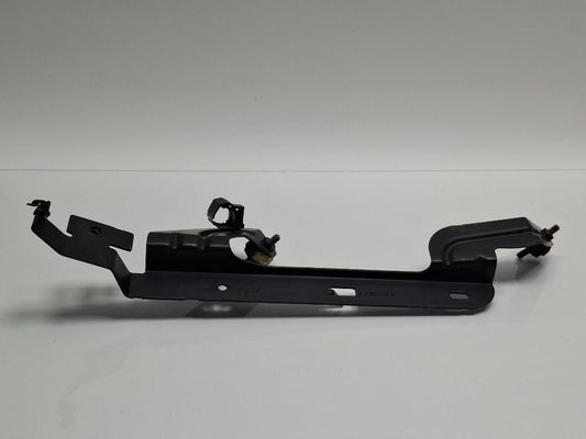 Suport sirocou VOLKSWAGEN TOUAREG 7LA, 7L6, 7L7 2002 - 20133.0 V6 TDI BKS, CATA 7L0819735B