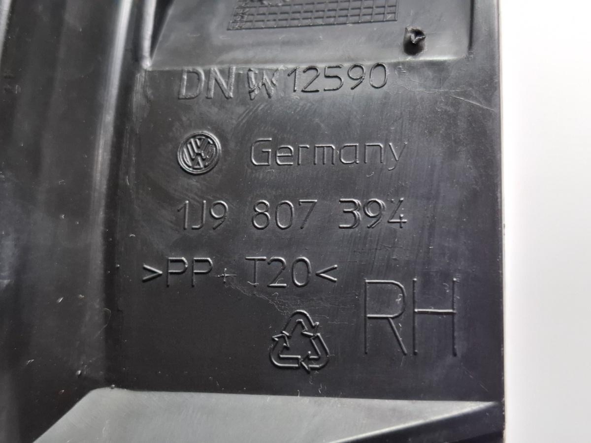 Suport bara dreapta spate VOLKSWAGEN GOLF IV Variant 1J5 1999 - 20061.9 TDI AGR, ALH 1J9807394