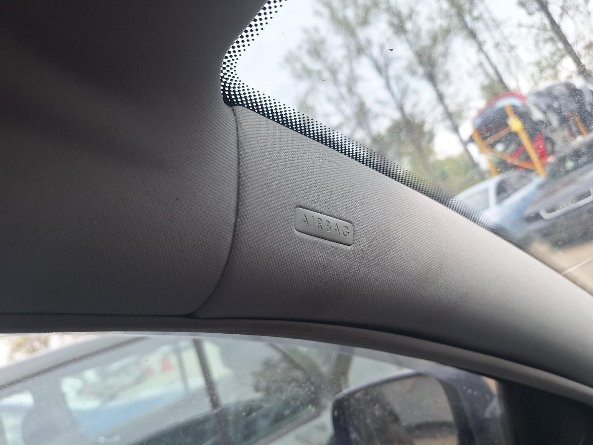 Ornamente stâlp (A) VOLKSWAGEN PASSAT 3B3 2000 1.9 TDI AWX 96KW|130HP 2000