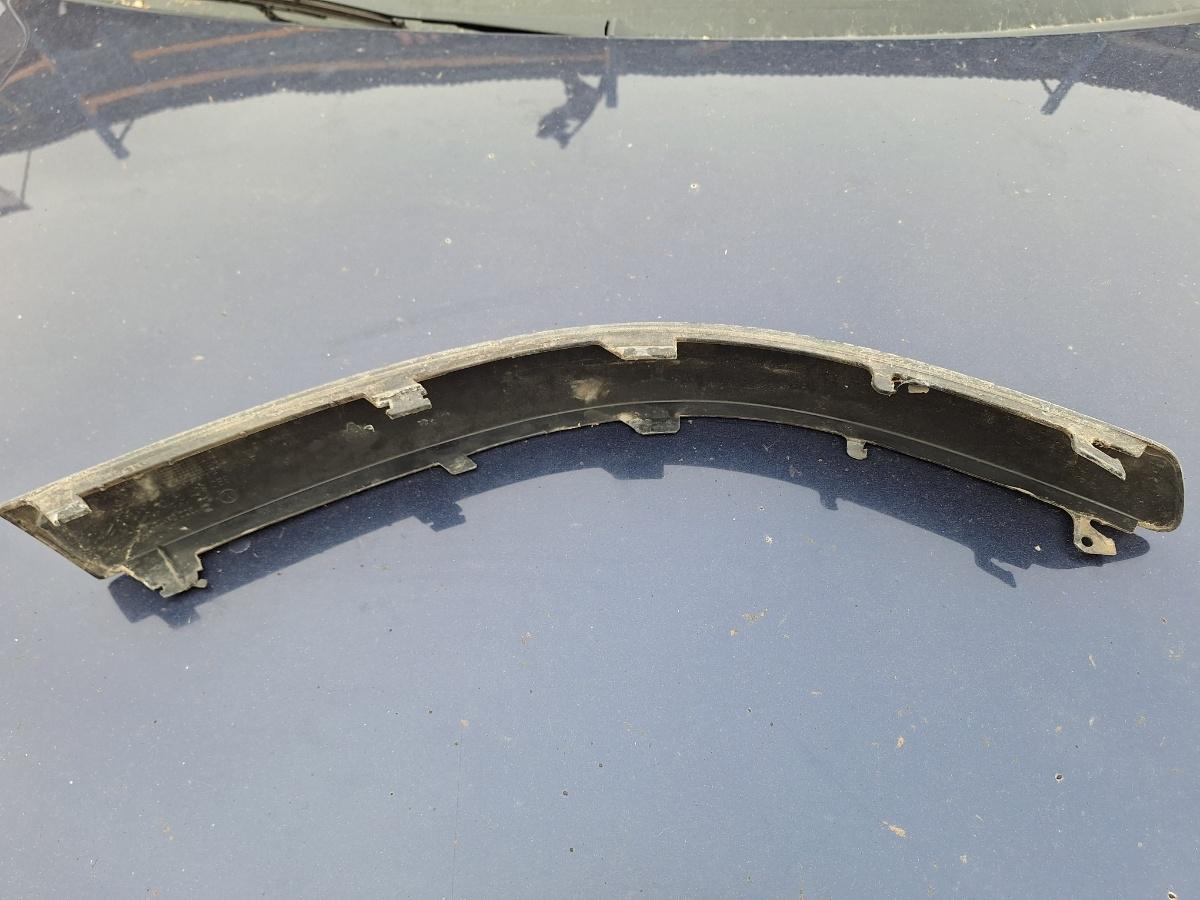 Margine bară de protecție față VOLKSWAGEN PASSAT 3B3 2000 1.9 TDI AWX 96KW|130HP 2000