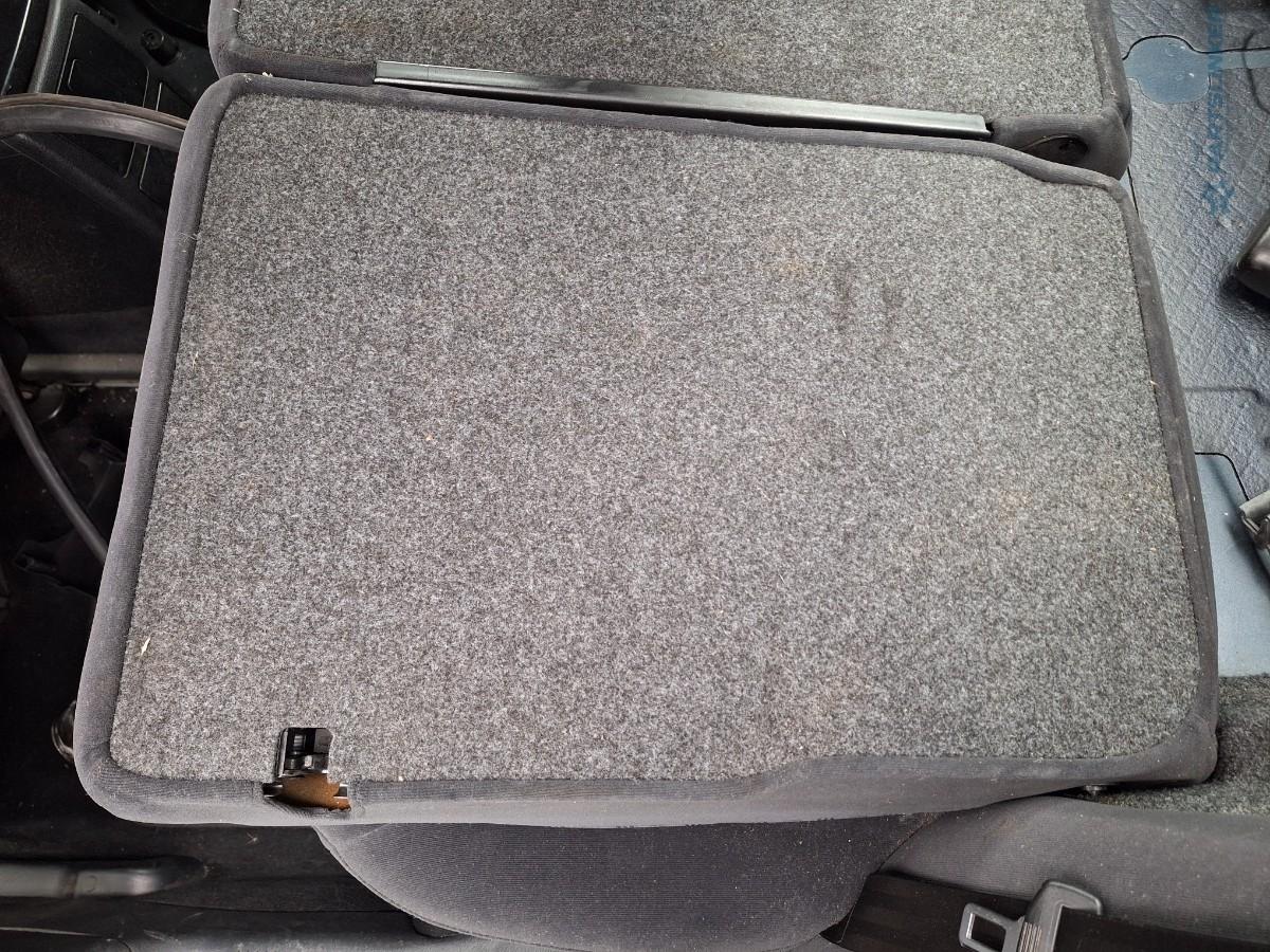 Banchetă spate VOLKSWAGEN PASSAT 3B3 2000 1.9 TDI AWX 96KW|130HP 2000