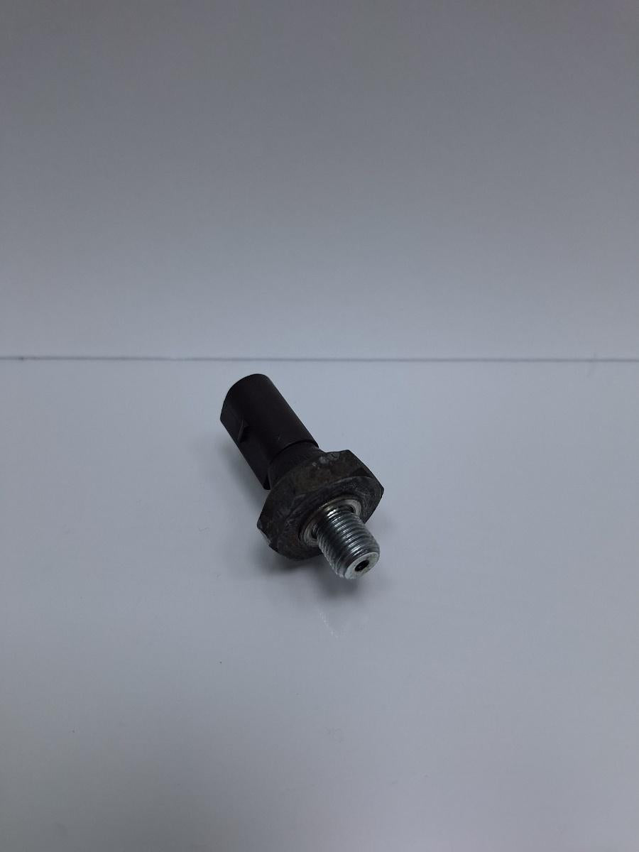 Senzor de presiune ulei VOLKSWAGEN GOLF V 1K1 2003 - 20091.9 TDI BKC, BLS, BXE 038919081K