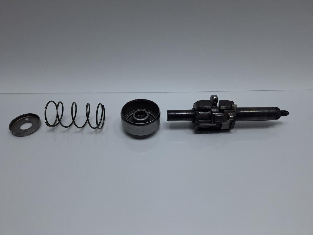 Selector de viteze in cutia de viteze SKODA OCTAVIA 1U2 1996 - 20101.4 16V AXP, BCA 02K301235D