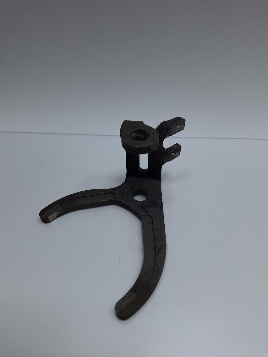 Furca de cuplare treapta 3/4 SKODA OCTAVIA 1U2 1996 - 20101.4 16V AXP, BCA 020311561F