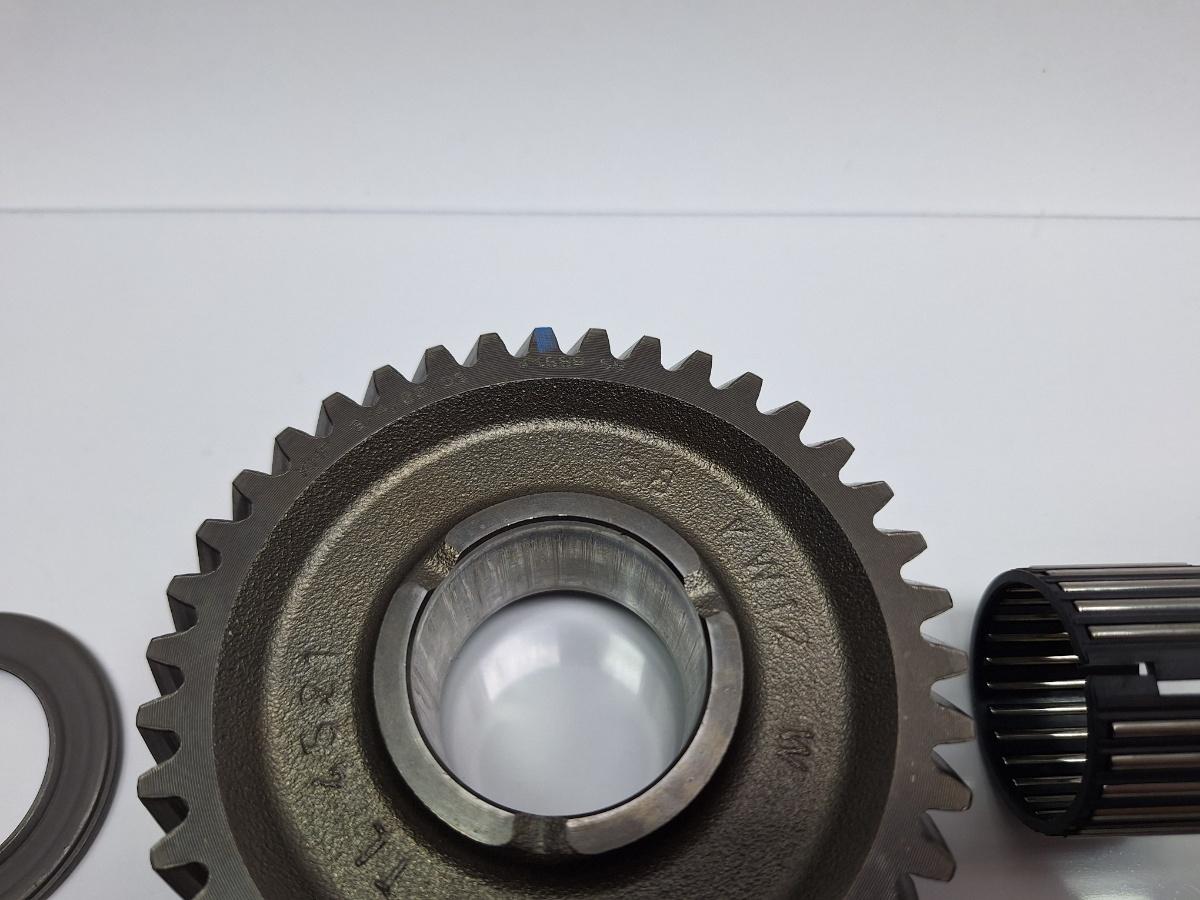 Roata de cuplare treapta a 5 a SKODA OCTAVIA 1U2 1996 - 20101.4 16V AXP, BCA 020311257