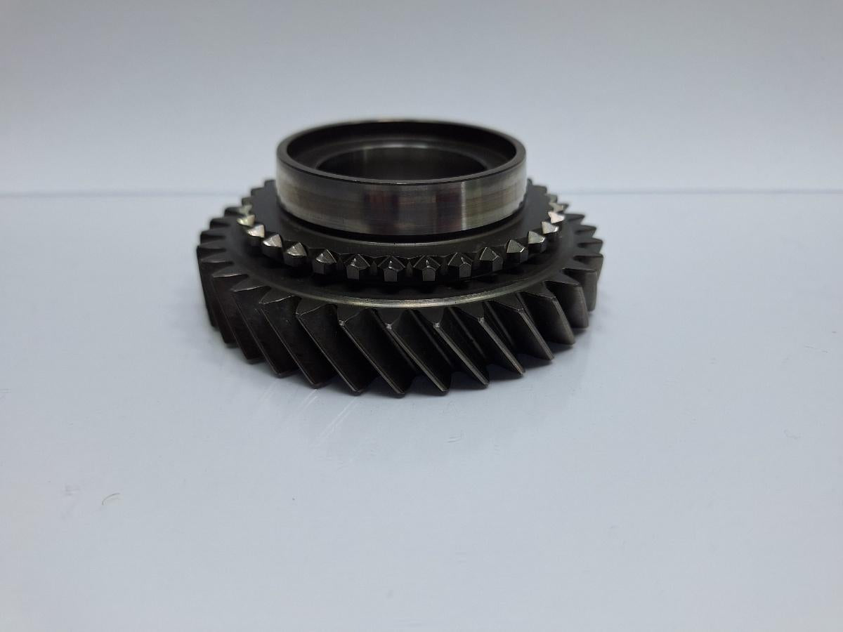 Pinion treapta a 2-a SKODA OCTAVIA 1U2 1996 - 2010 1.4 16V AXP, BCA 02K311261A