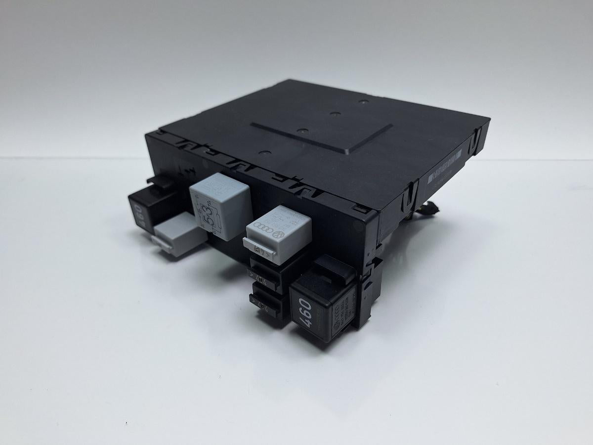 Modul de confort VOLKSWAGEN PASSAT Variant 3C5 2008 1.9 TDI BLS 77KW|105HP 2008