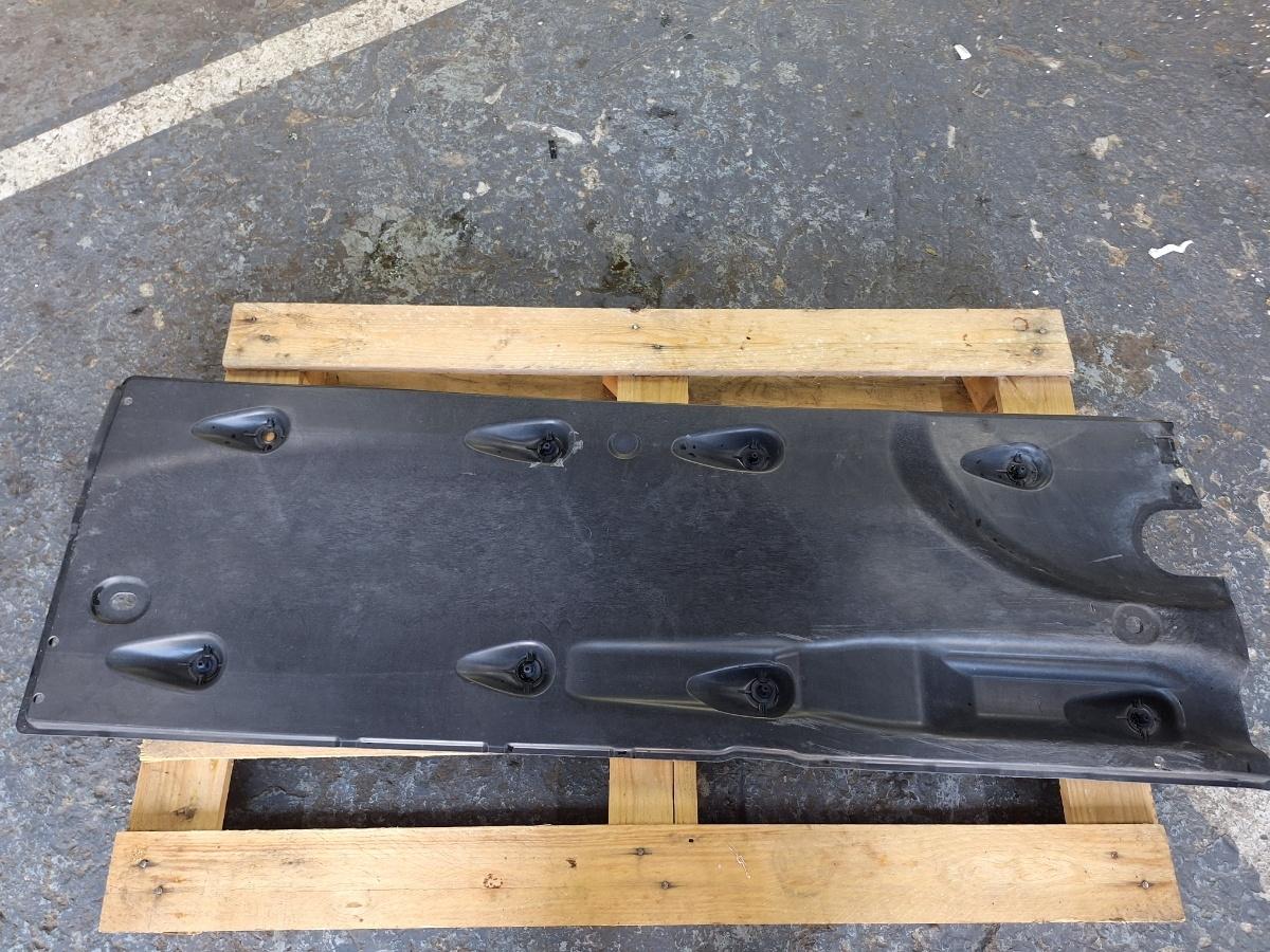 Scut de protecție sub caroserie față VOLKSWAGEN JETTA IV 162, 163, AV3, AV2 2012 1.6 TDI CAYC 77KW|105HP 2012