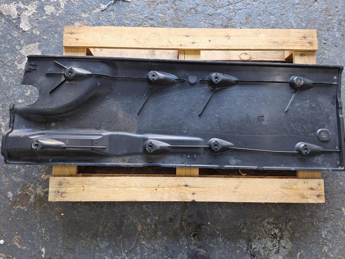 Scut de protecție sub caroserie față VOLKSWAGEN JETTA IV 162, 163, AV3, AV2 2012 1.6 TDI CAYC 77KW|105HP 2012