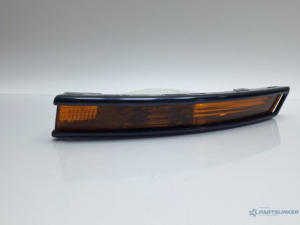Lampa de semnalizare stanga VOLKSWAGEN PASSAT Variant 3C5 2008 1.9 TDI BLS 77KW|105HP 2008