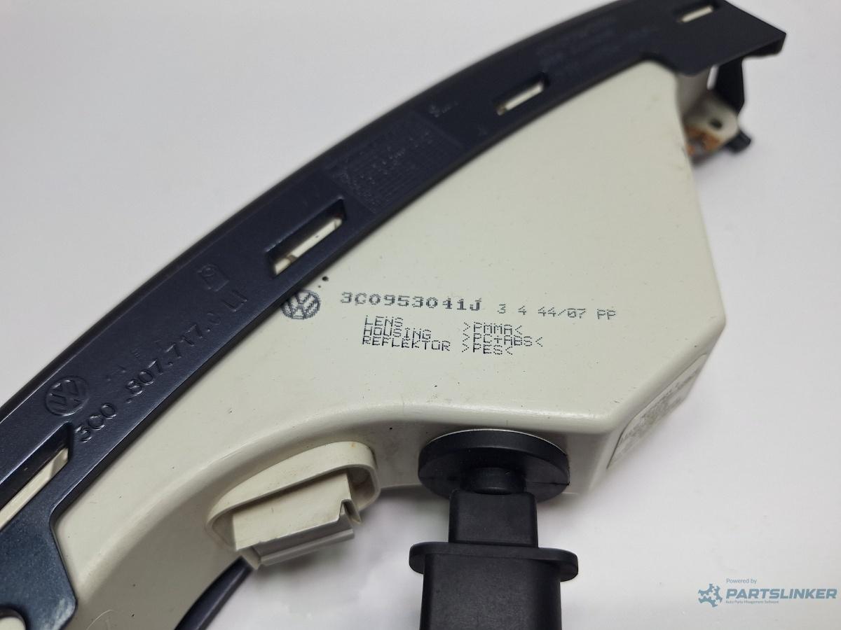 Lampa de semnalizare stanga VOLKSWAGEN PASSAT Variant 3C5 2008 1.9 TDI BLS 77KW|105HP 2008