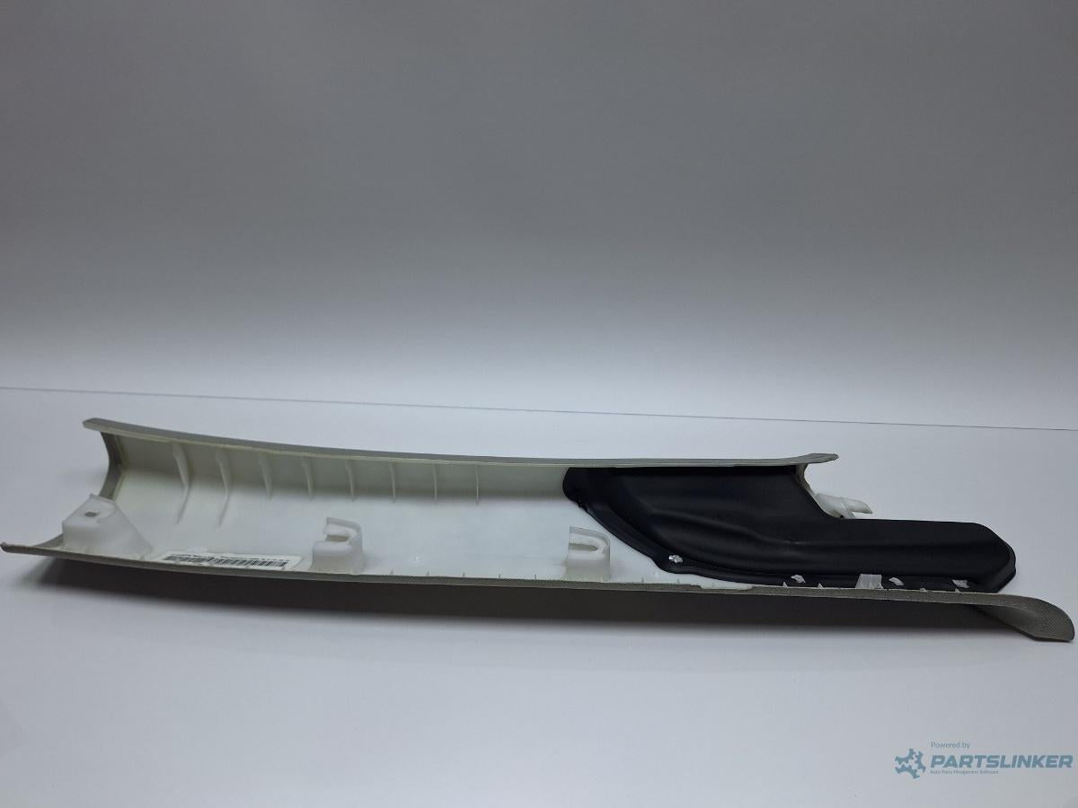 Ornament stâlp (A) VOLKSWAGEN PASSAT Variant 3C5 2008 1.9 TDI BLS 77KW|105HP 2008