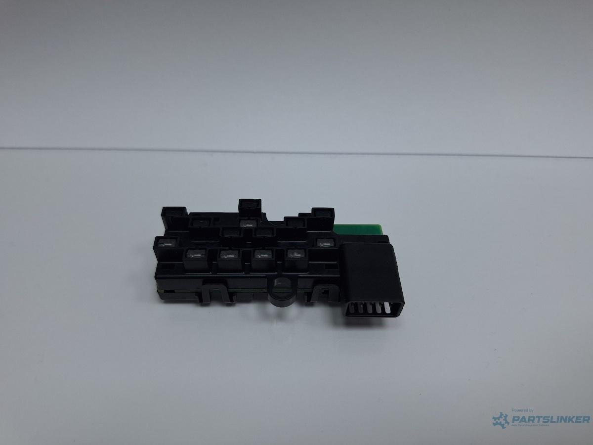 Senzor unghii volan VOLKSWAGEN PASSAT Variant 3C5 2008 1.9 TDI BLS 77KW|105HP 2008