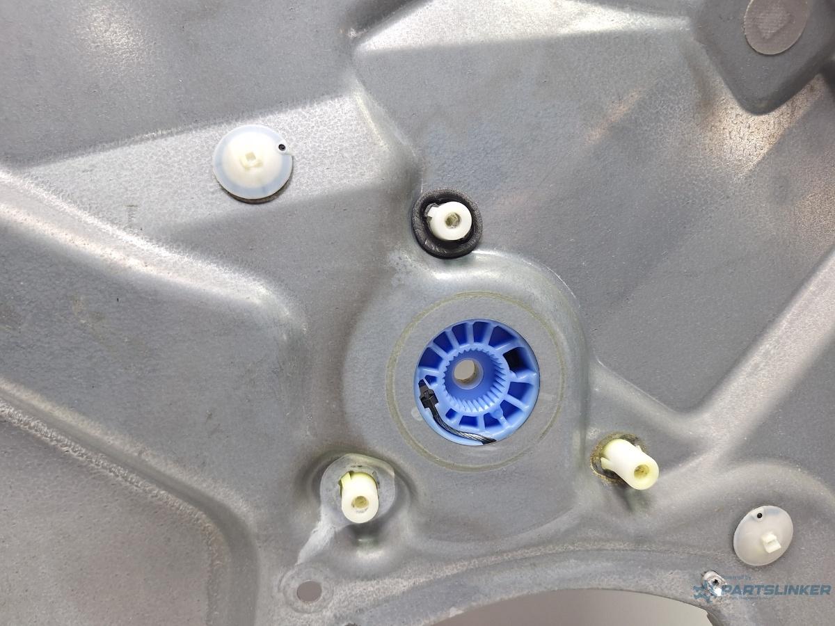 Macara geam stanga fata SEAT IBIZA IV 6L1 2002 - 20091.4 16V BBY, BKY 6L4837751ED