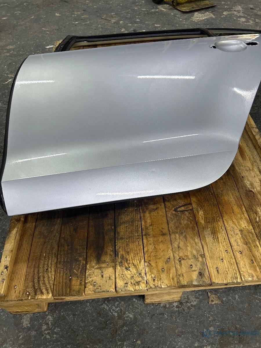 Usa portiera spate stanga VOLKSWAGEN JETTA IV 162, 163, AV3, AV2 2009 - 2017 , gri LA7W