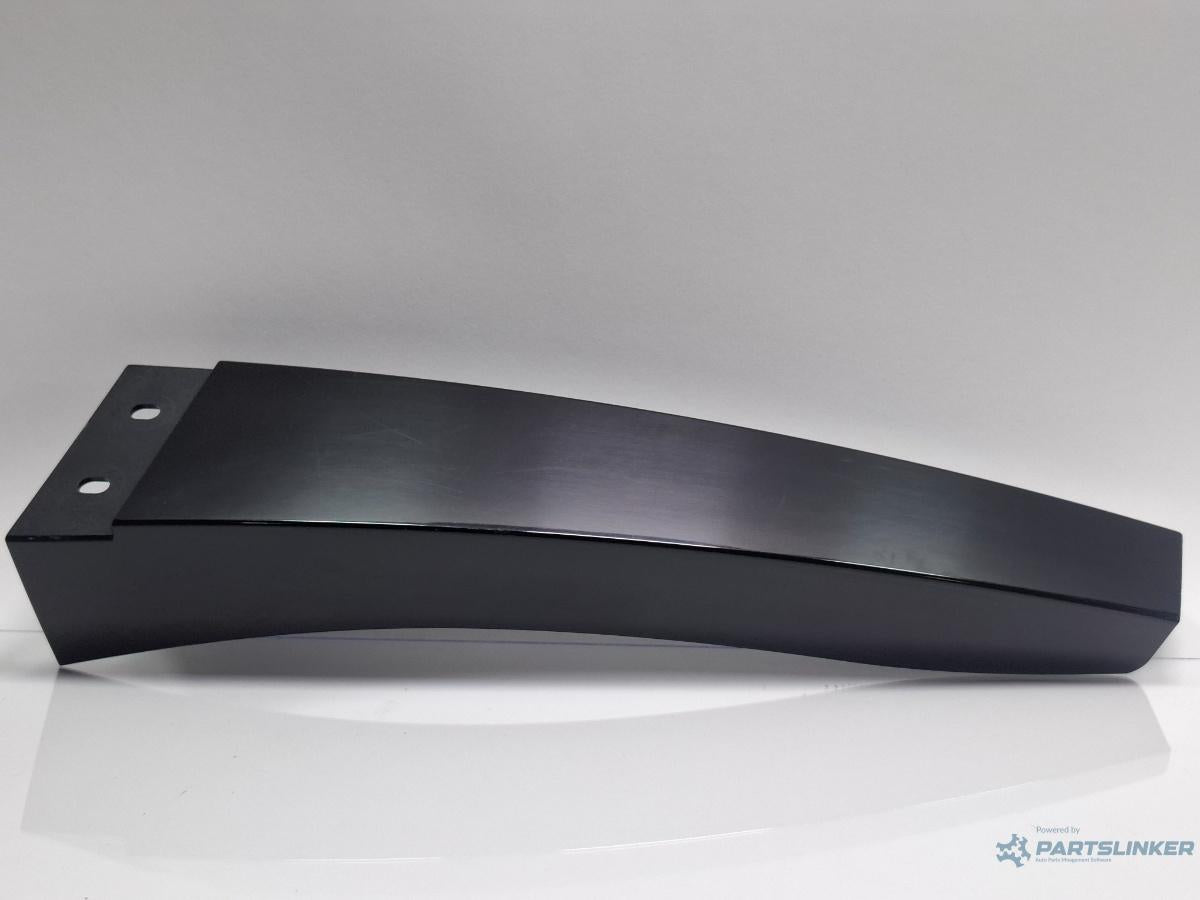 Ornament stalp (B)  dreapta VOLKSWAGEN JETTA IV 162, 163, AV3, AV2 2009 - >1.6 TDI CAYC 5C6853290