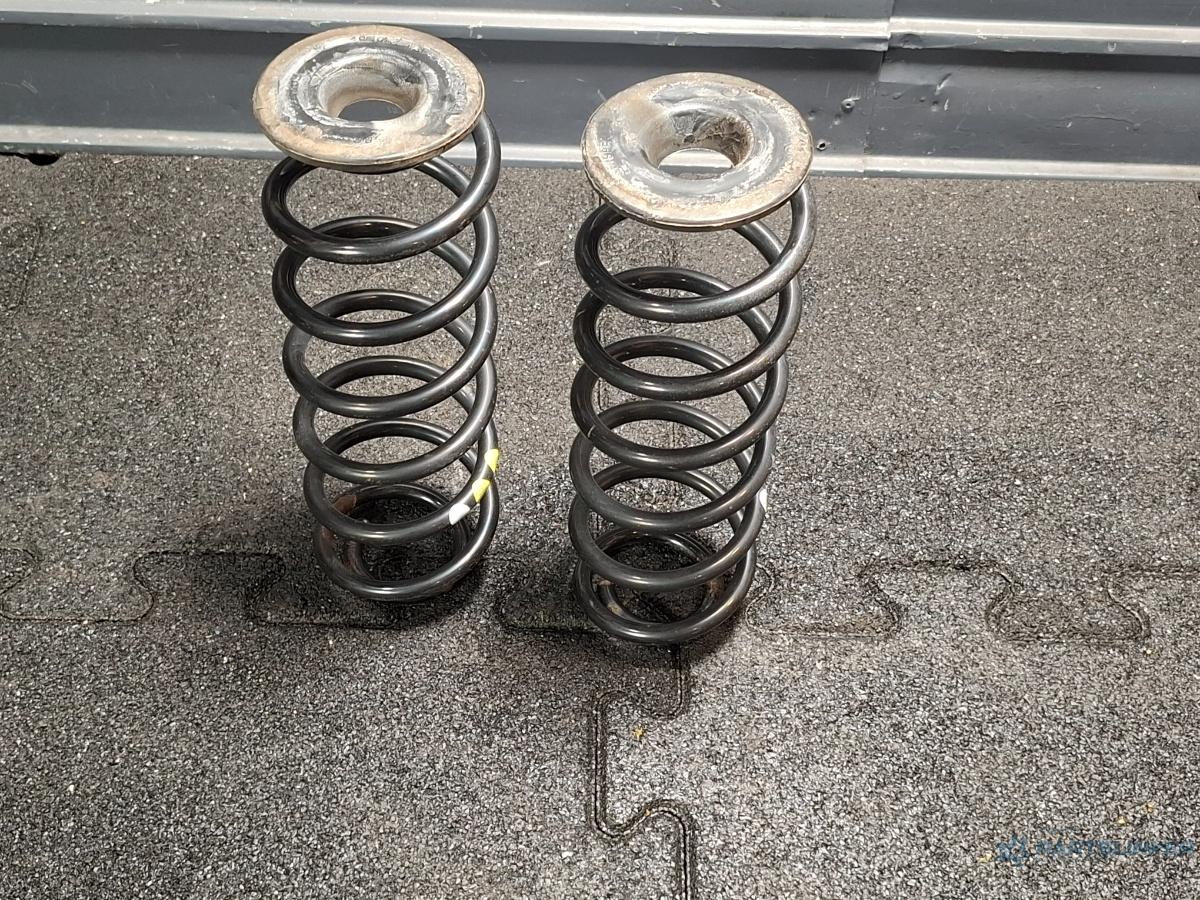 Arcuri spate VOLKSWAGEN JETTA IV 162, 163, AV3, AV2 2012 1.6 TDI CAYC 77KW|105HP 2012