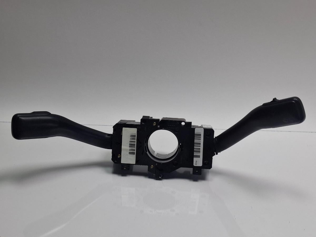 Bloc manete SKODA FABIA 6Y2 1999 - 20081.4 16V AUA, BBY, BKY 4B0953503F