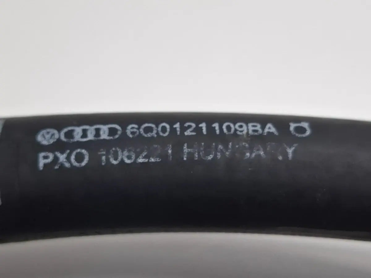 Furtun apa SKODA FABIA 6Y2 1999 - 20081.4 16V AUA, BBY, BKY 6Q0121109BA