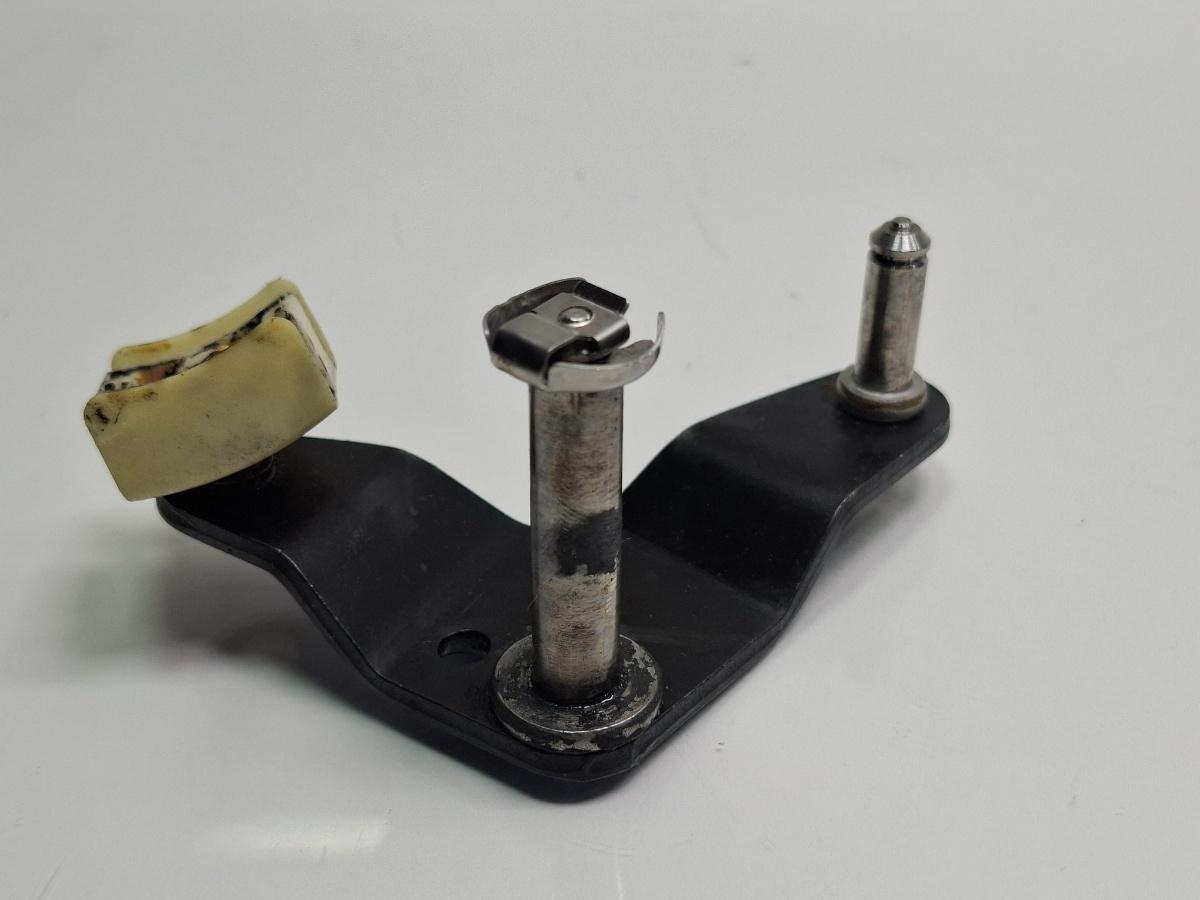 Parghie timonerie SKODA FABIA 6Y2 1999 - 20081.4 16V AUA, BBY, BKY 1J0711203L