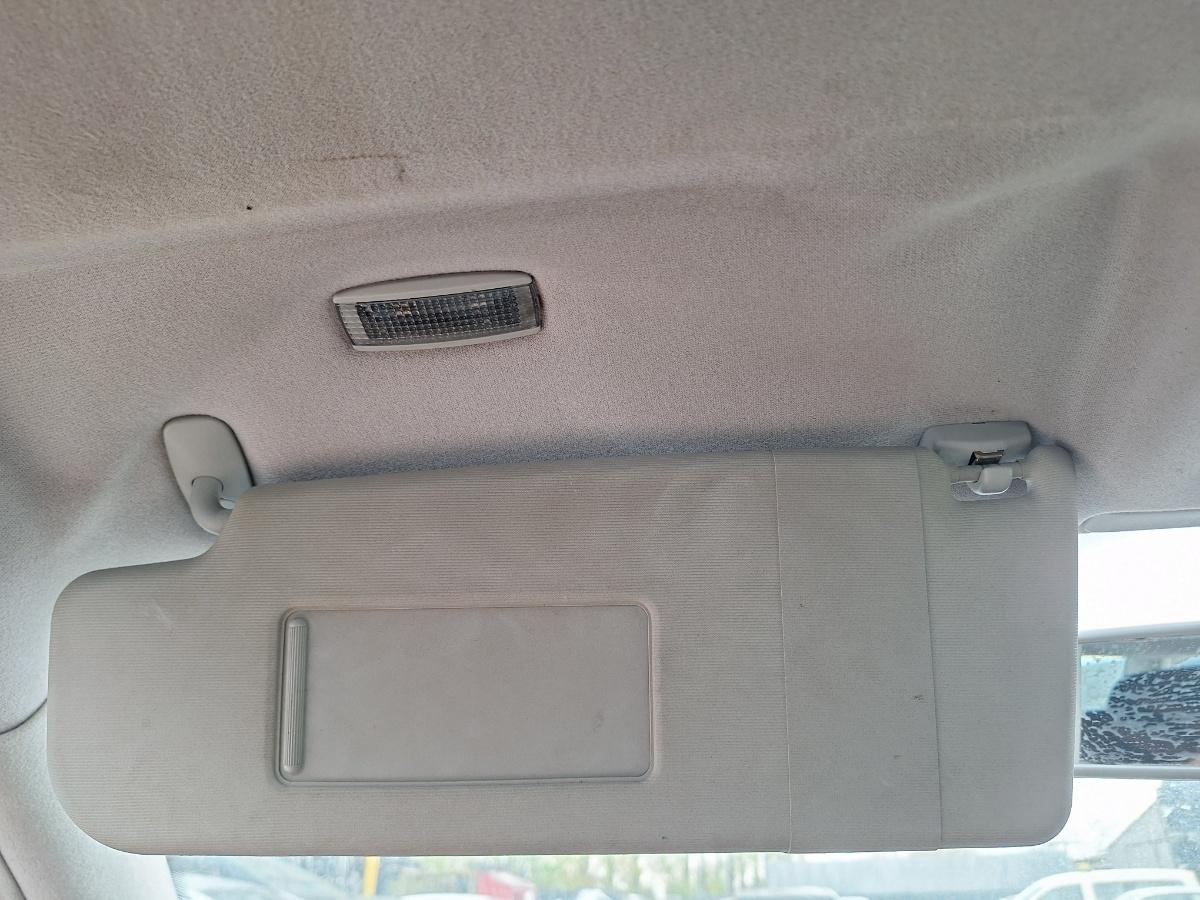 Parasolar stanga VOLKSWAGEN GOLF IV Variant 1J5 1999 - 2006 1.9 TDI ATD, AXR