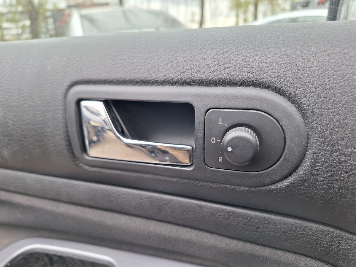 Maner interior portiera fata stanga VOLKSWAGEN GOLF IV Variant 1J5 1999 - 2006