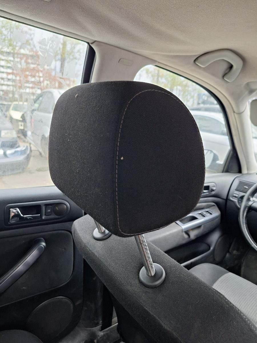 Tetiera bancheta spate VOLKSWAGEN GOLF IV Variant 1J5 1999 - 2006