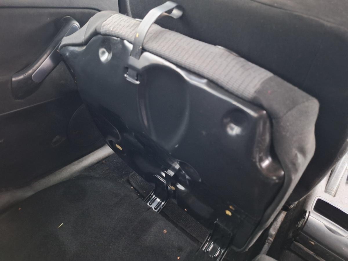 Bancheta sezut spate stanga VOLKSWAGEN GOLF IV Variant 1J5 1999 - 2006