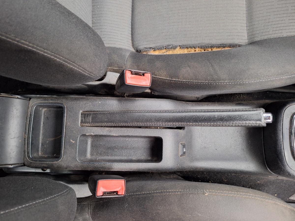 Consola centrala VOLKSWAGEN GOLF IV Variant 1J5 1999 - 20061.9 TDI ATD, AXR