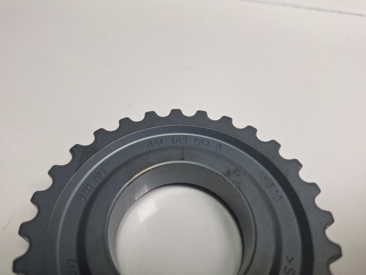 Pinion vibrochen  VOLKSWAGEN PASSAT Variant 3G5 2014 - >2.0 TDI CRLB, DBGA, DFGA 04L105263B