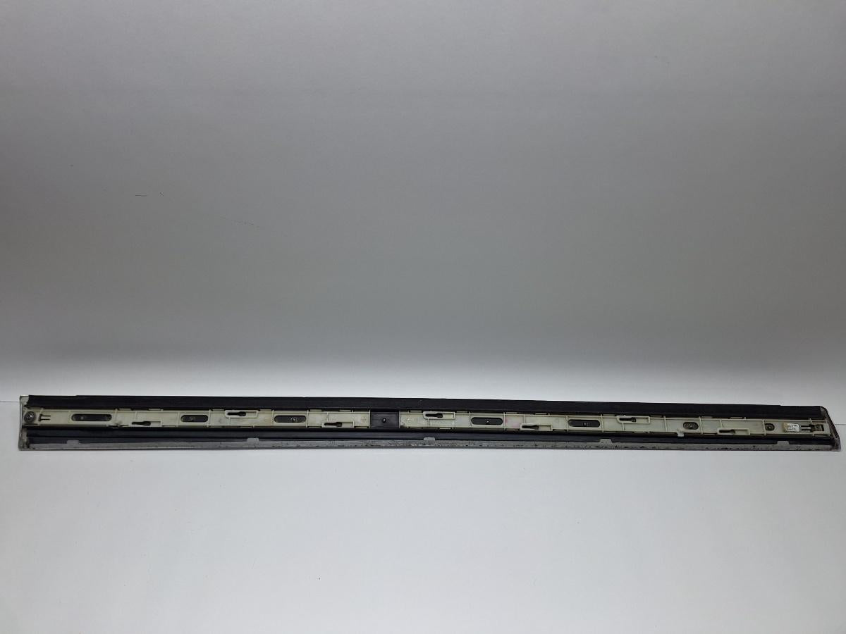 Bandou inferior usa  dreapta fata AUDI A6 III Allroad 4FH, C6 2006 - 2011 TDI quattro CANC 4F9853060C