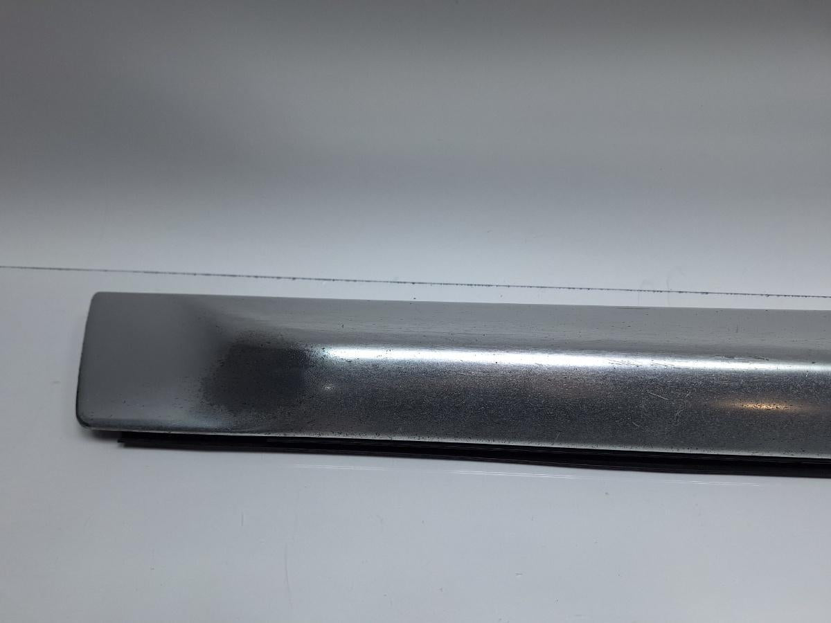 Bandou inferior usa stanga spate AUDI A6 III Allroad (4FH, C6) [ 2006 - 2011 ] TDI quattro (CANC) 140KW|190HP OEM 4F9853069C